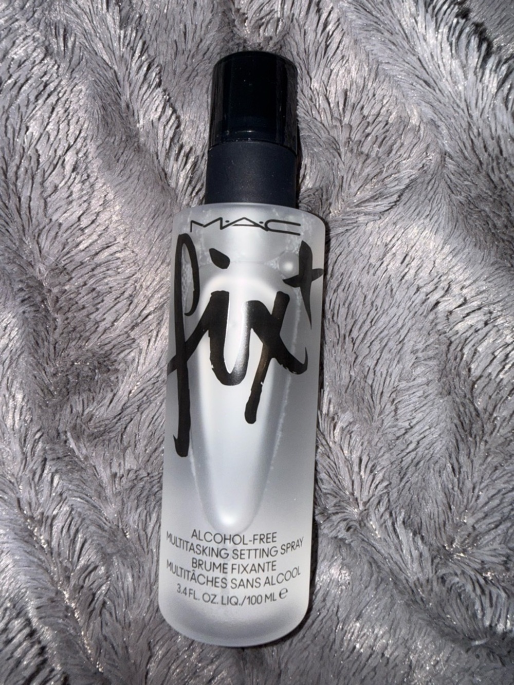 MAC Fix+ Multitasking Setting Spray (NIB) - Picture 2 of 2